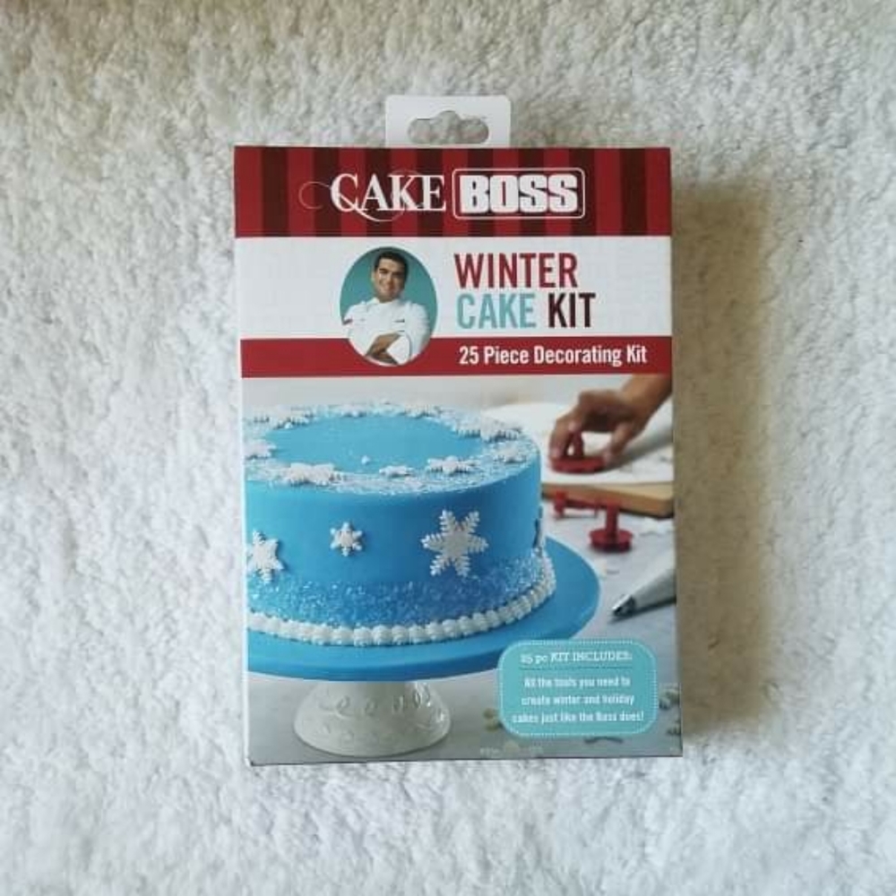 Cake Boss Winter Cake Kit
